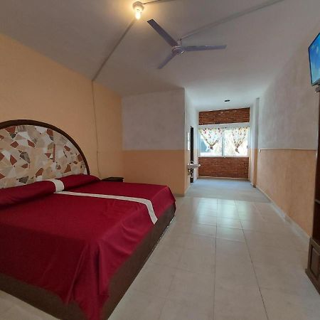 Auto Hotel Jardines De Amatitlan Cuernavaca Exterior foto